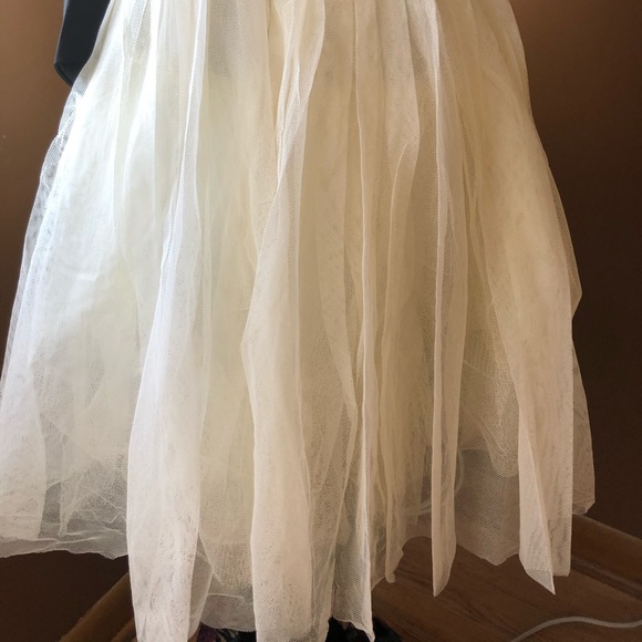 Cream Tulle Skirt with black bow waist band - Picture 7 of 7